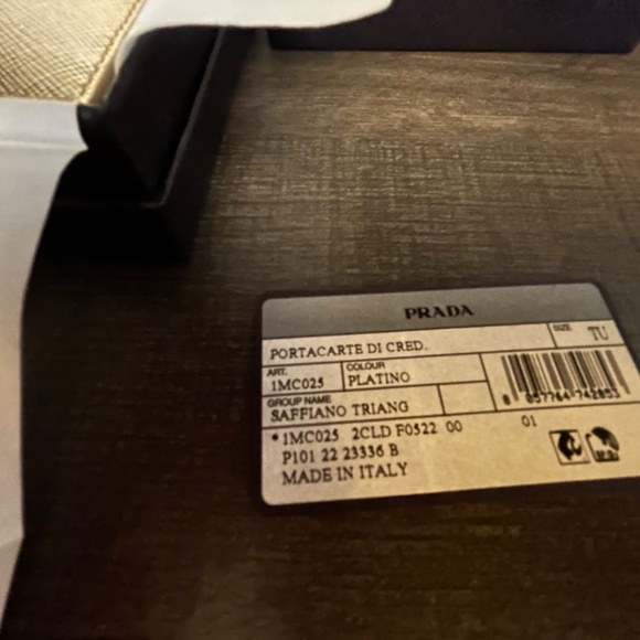 Prada Gold Color Saffiano Card Holder Authentic Unisex NWT - Picture 4 of 6